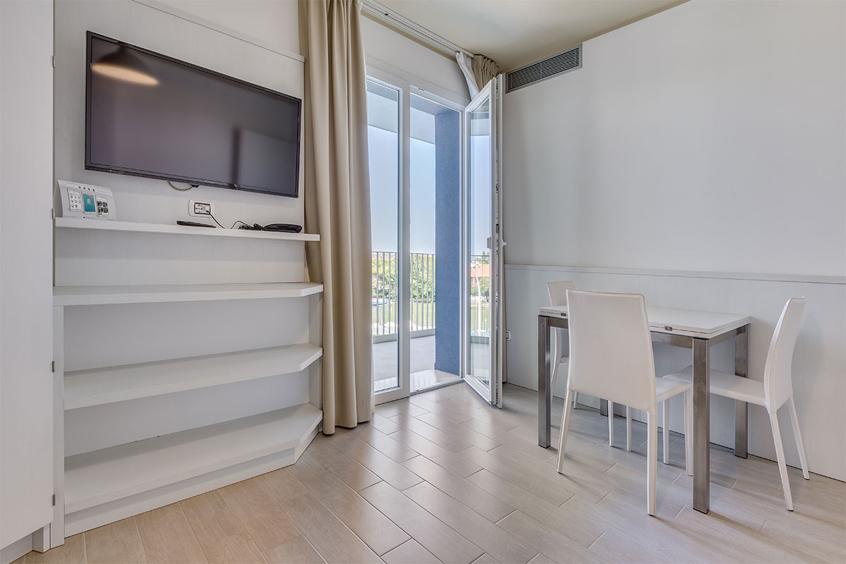 Camera Junior Suite (EN)